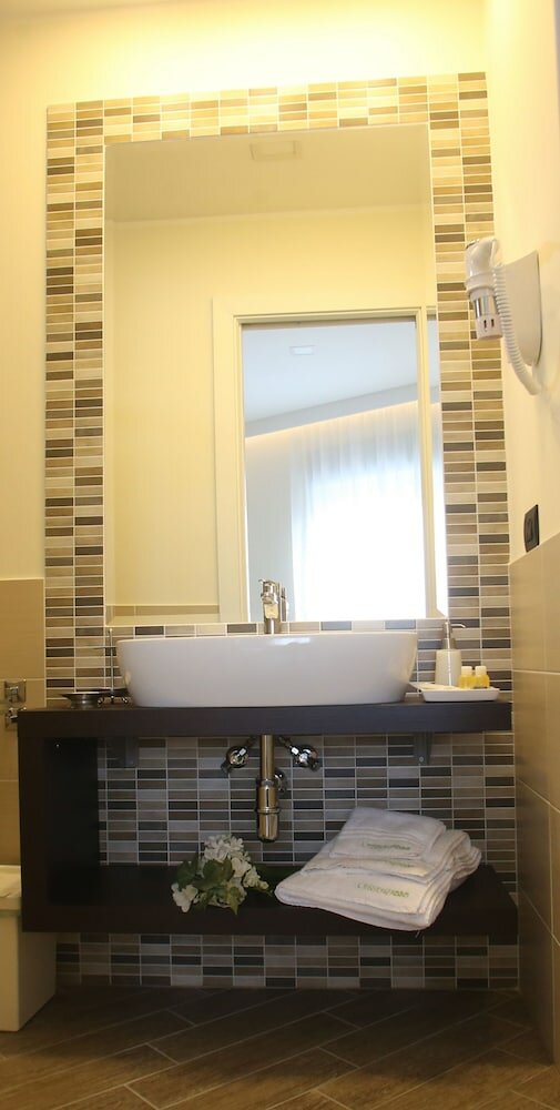 Фото L'Essenza B&b