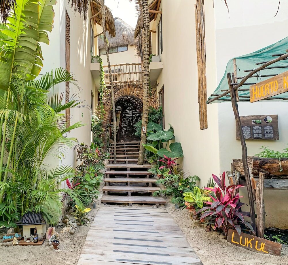 Фото Dune Boutique Hotel located at the party zone