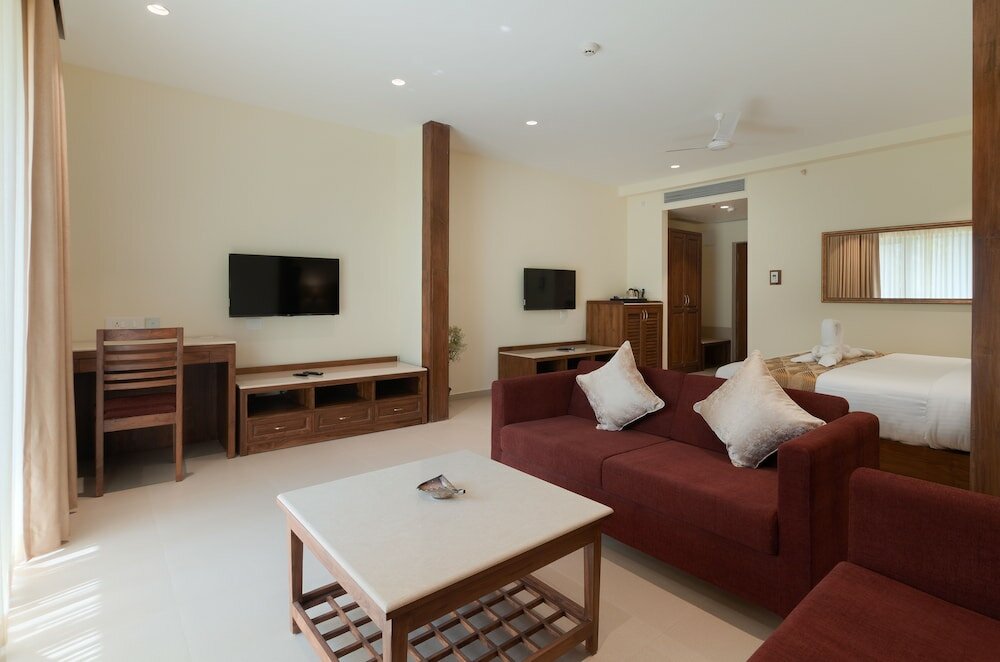 Фото Seashell Suites and Villas