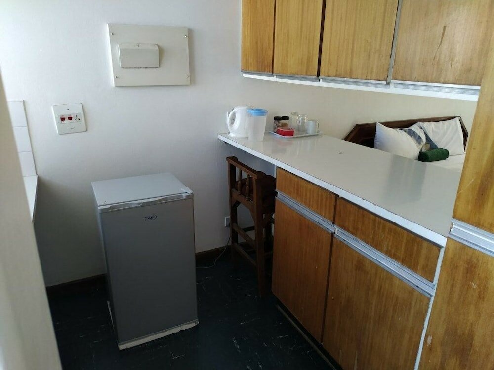 Фото Bulawayo Central Lodge