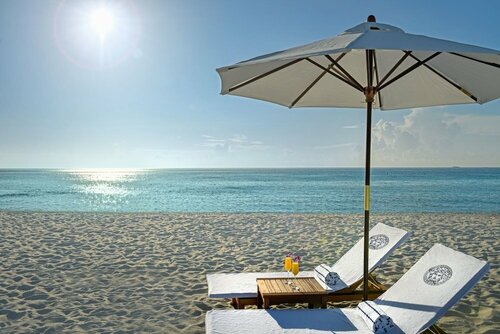 Внешний вид отеля The Villa Casa Casuarina в Майами-Бич, фото 5