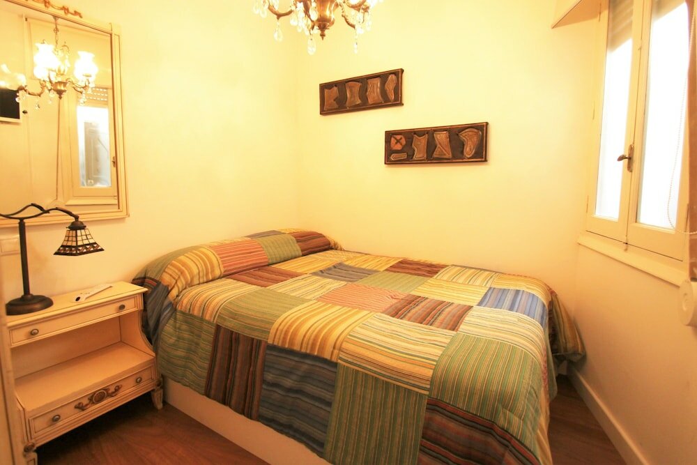 Фото Apartamento CasaTuris Pintor Lorenzo