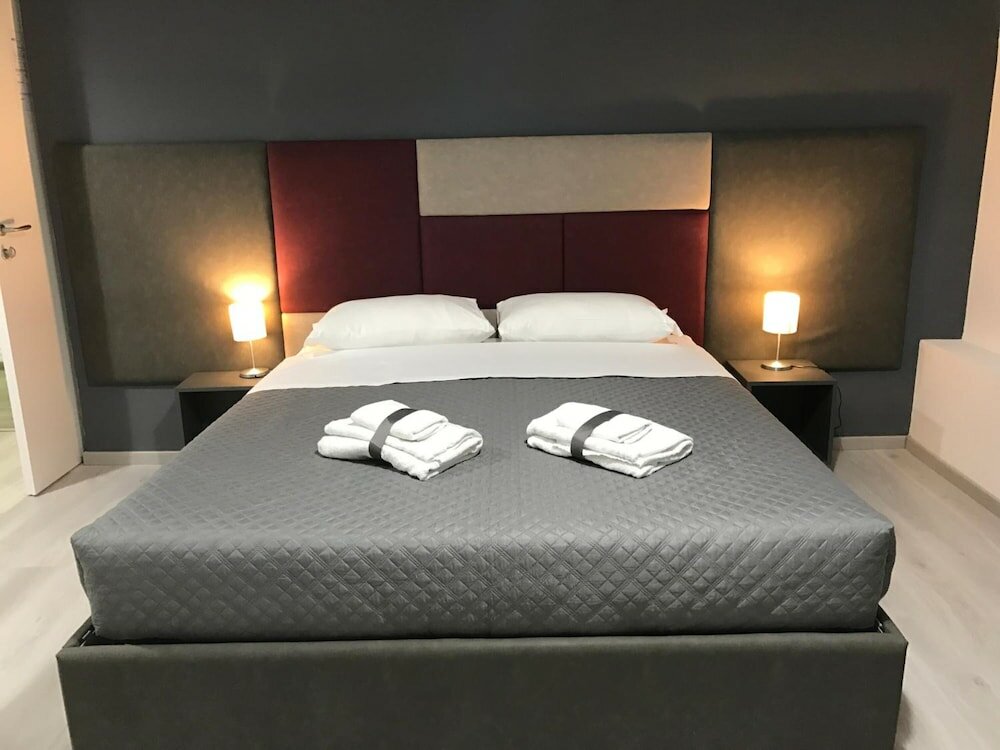 Фото Sensation House