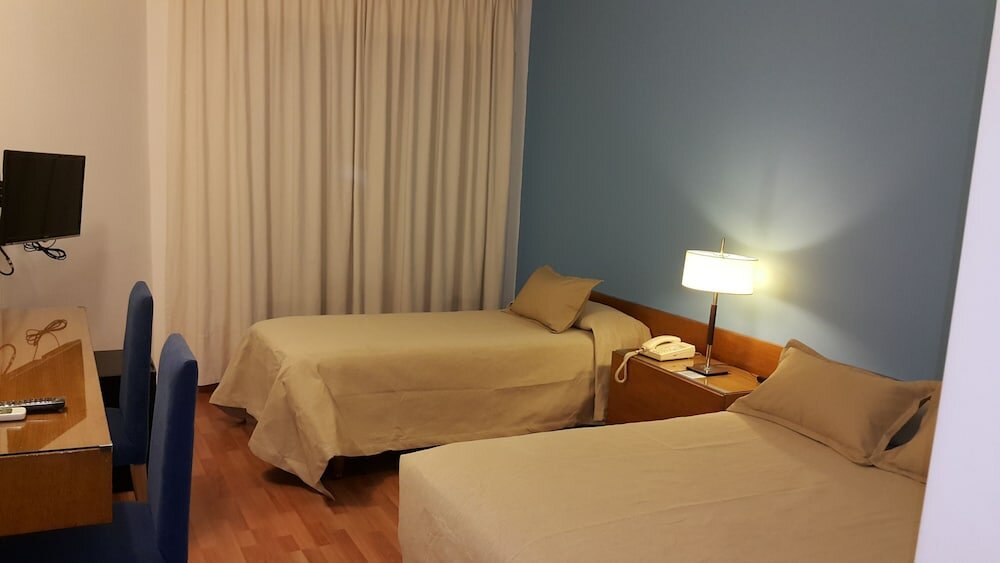 Фото Hotel Avenida