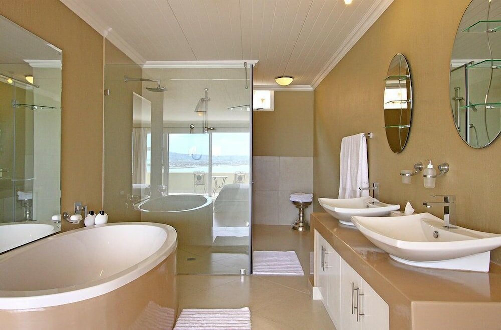 Фото Bayview Gordon's Bay