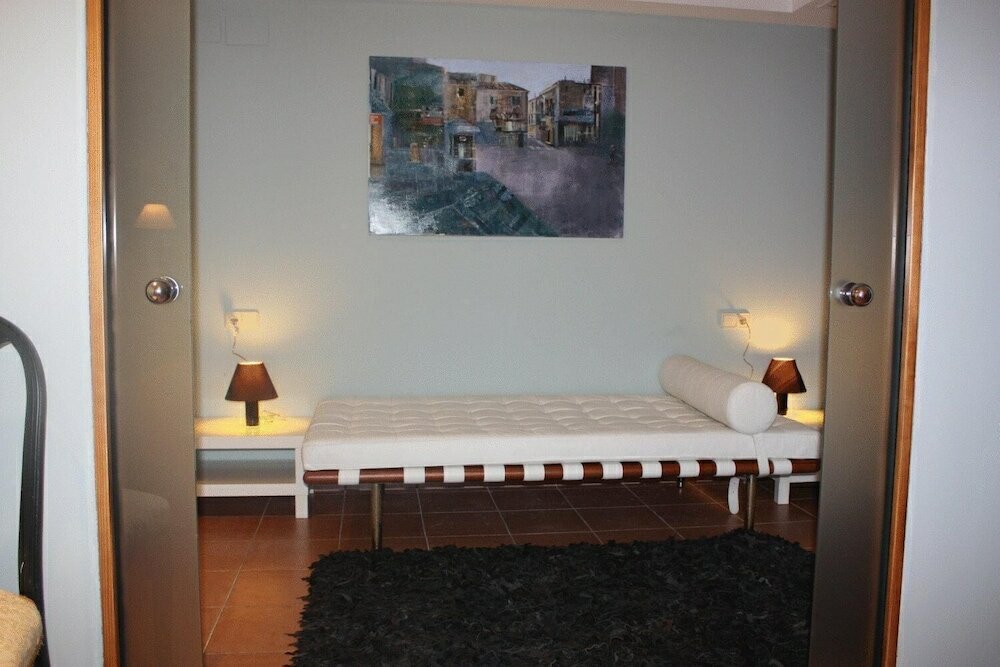 Фото Hotel Patilla Ciudad de Requena