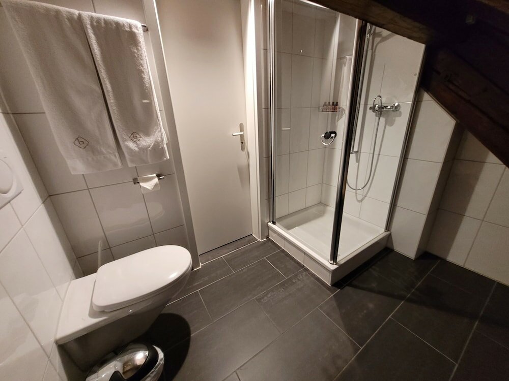 Фото Le Bijou Lintheschergasse 23 Zurich Hb