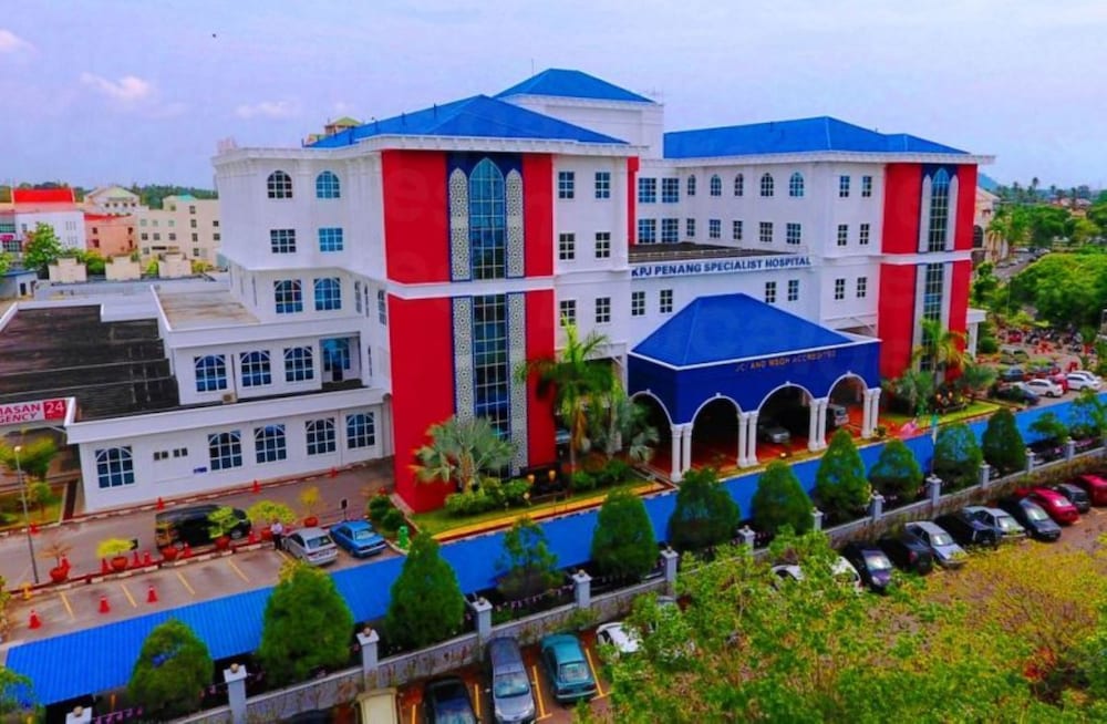 Фото отеля 2