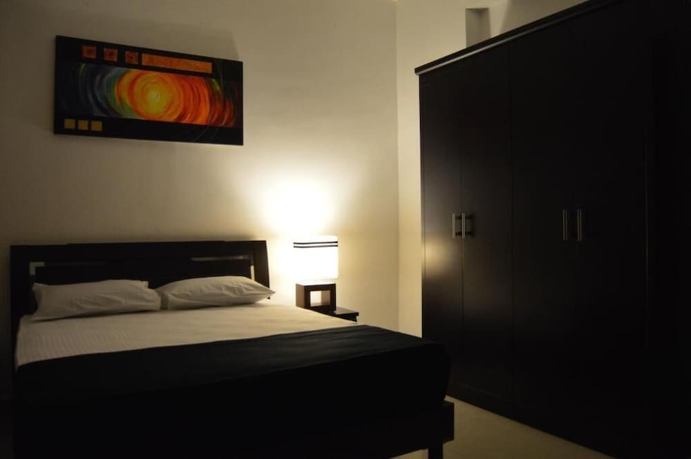 Фото Panoramic Holiday Apartment Seagull Complex - Colombo