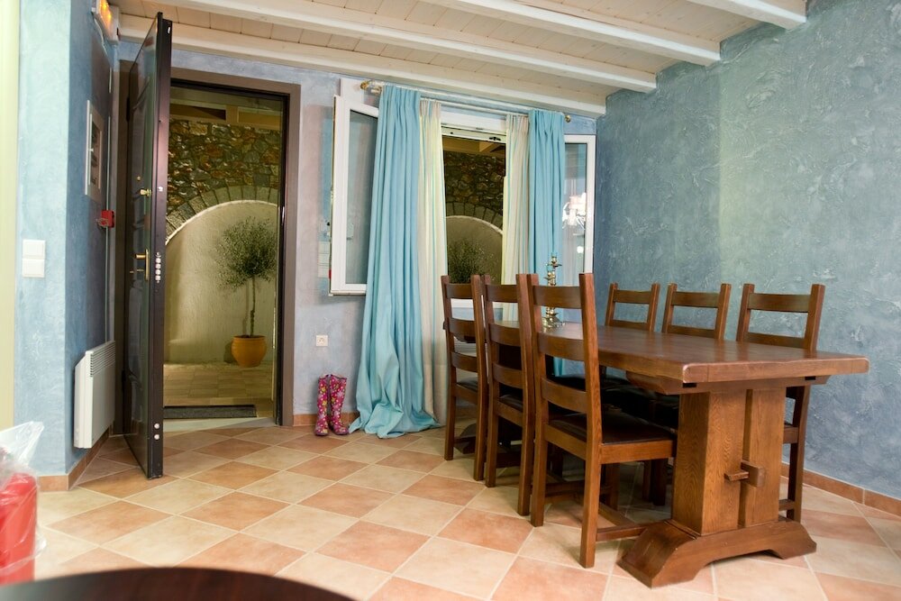 Фото Apelon Tiritas Villas