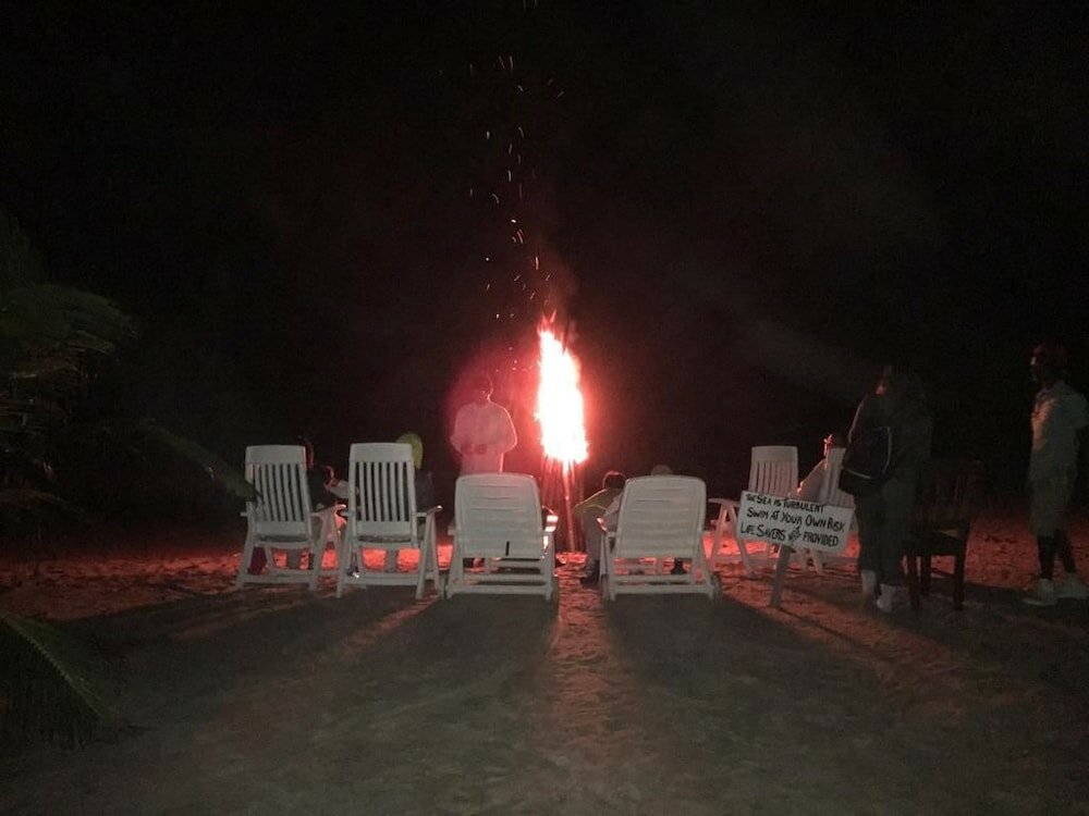 Фото Akwidaa Inn