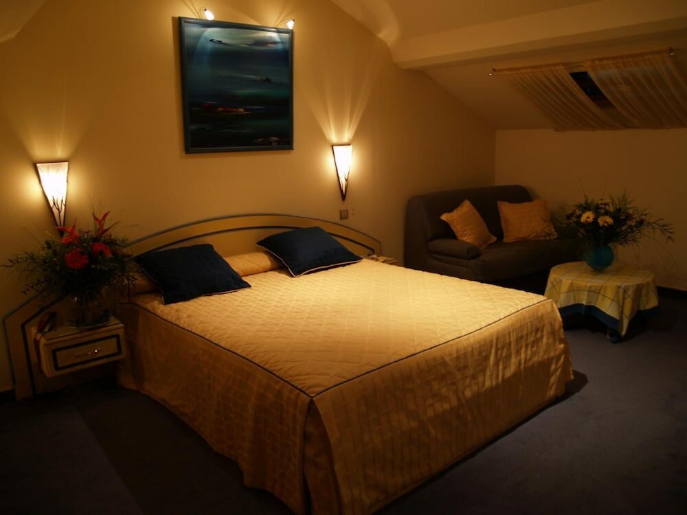 Фото Les Reflets Jaunes