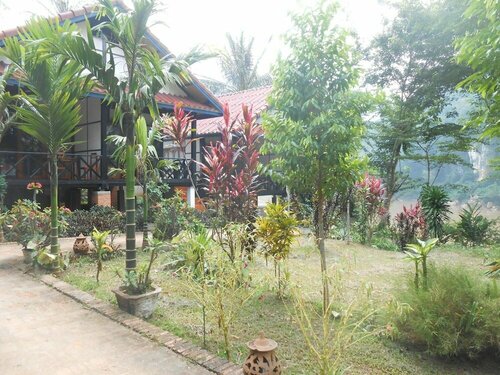 Гостиница Phaxang Resort Nong Khiaw