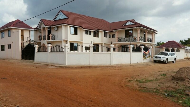 Гостиница Moonlite Hotel Sunyani Airport