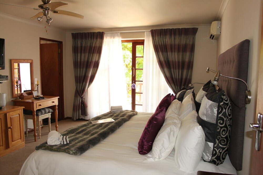 Фото Pelican Lodge