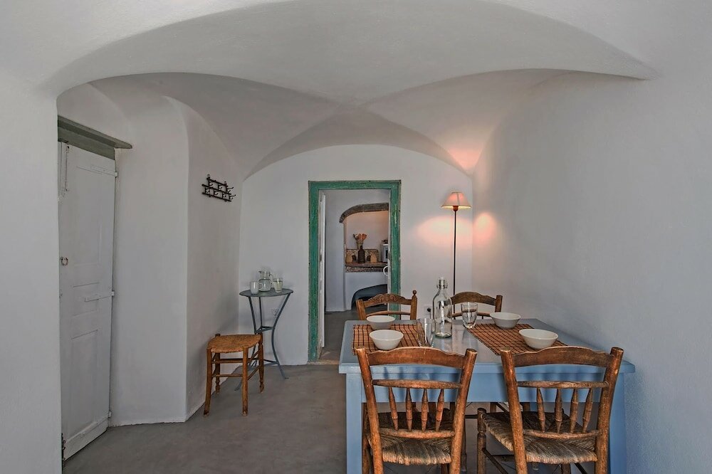 Фото Skala Cave by Thireon