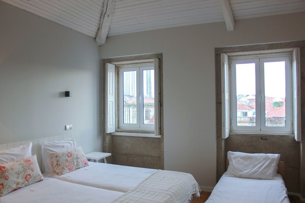 Фото Oporto Trendy Apartments