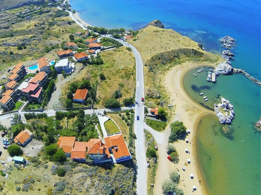 Фото Hotel Porto Plaza Beach Resort