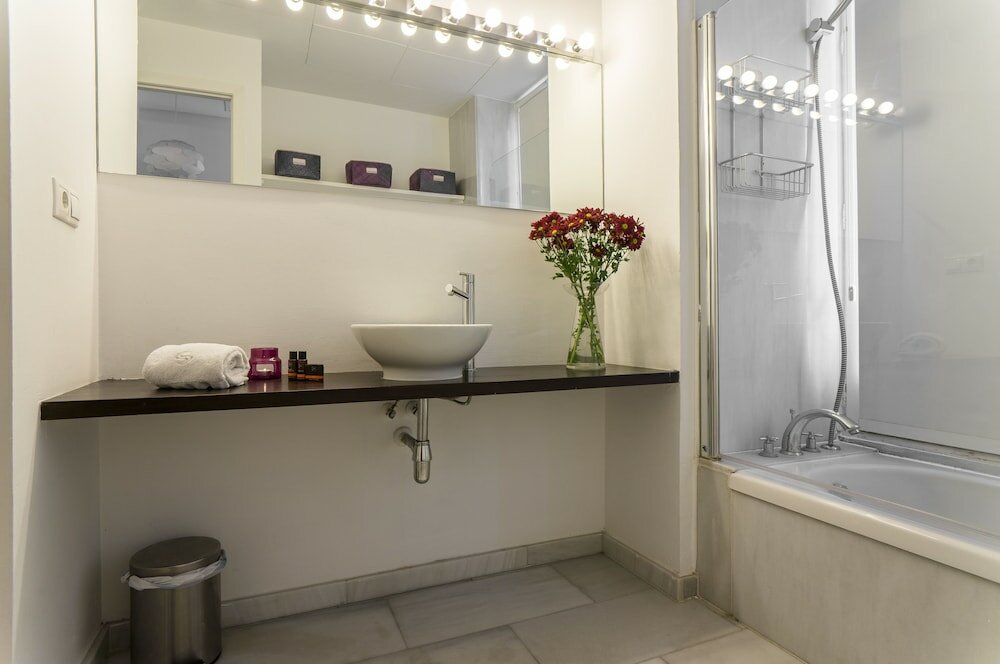 Фото Marshall Apartments by Hoom