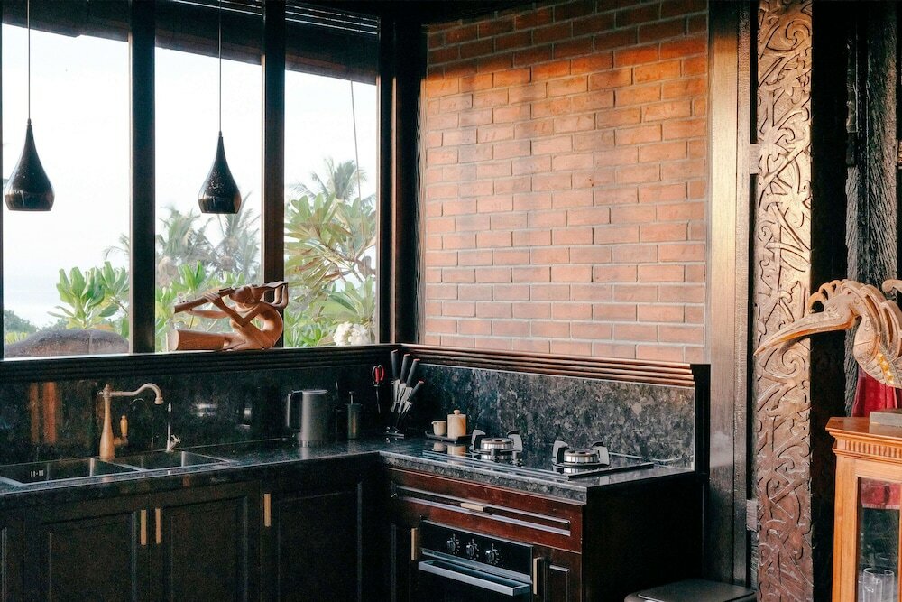 Фото Most Exotic Beachfront Villa Keong