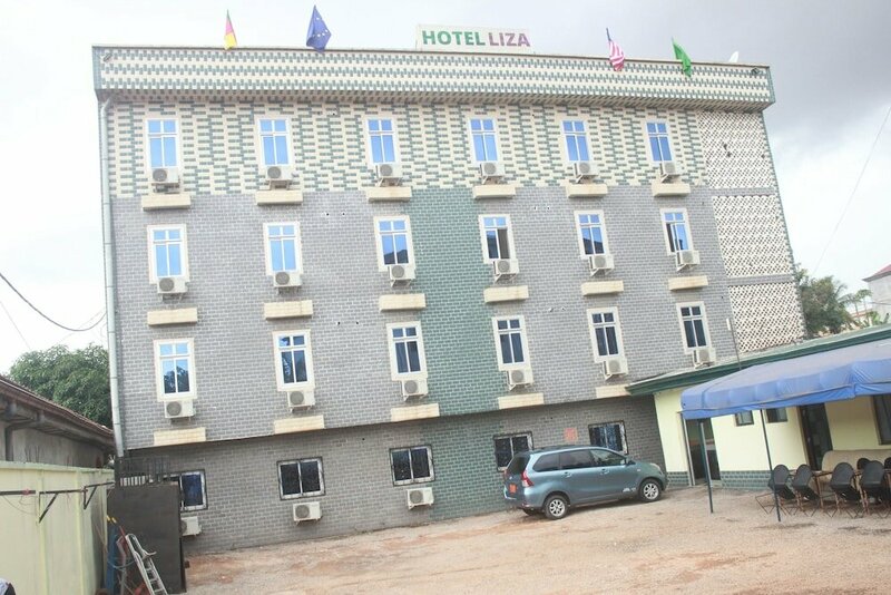 Гостиница Liza Hôtel в Яунде