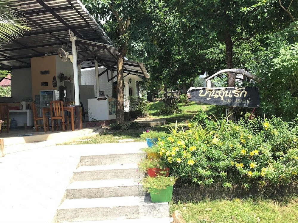 Фото Baan Aunrak Koh Chang