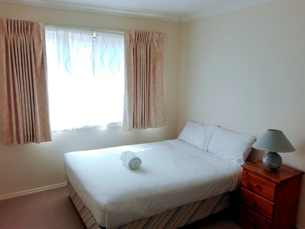 Фото Glen Apartments Melbourne