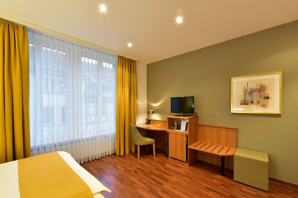 Фото Hotel Engel