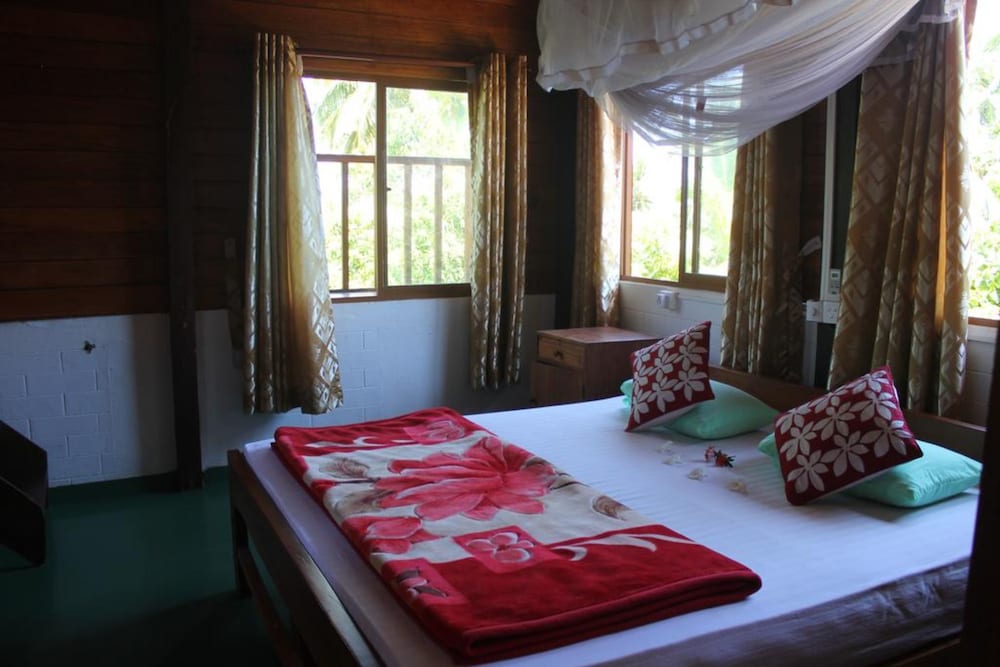 Фото Surf & Yoga Mirissa