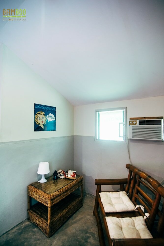 Фото Bamboo Hostel Palawan