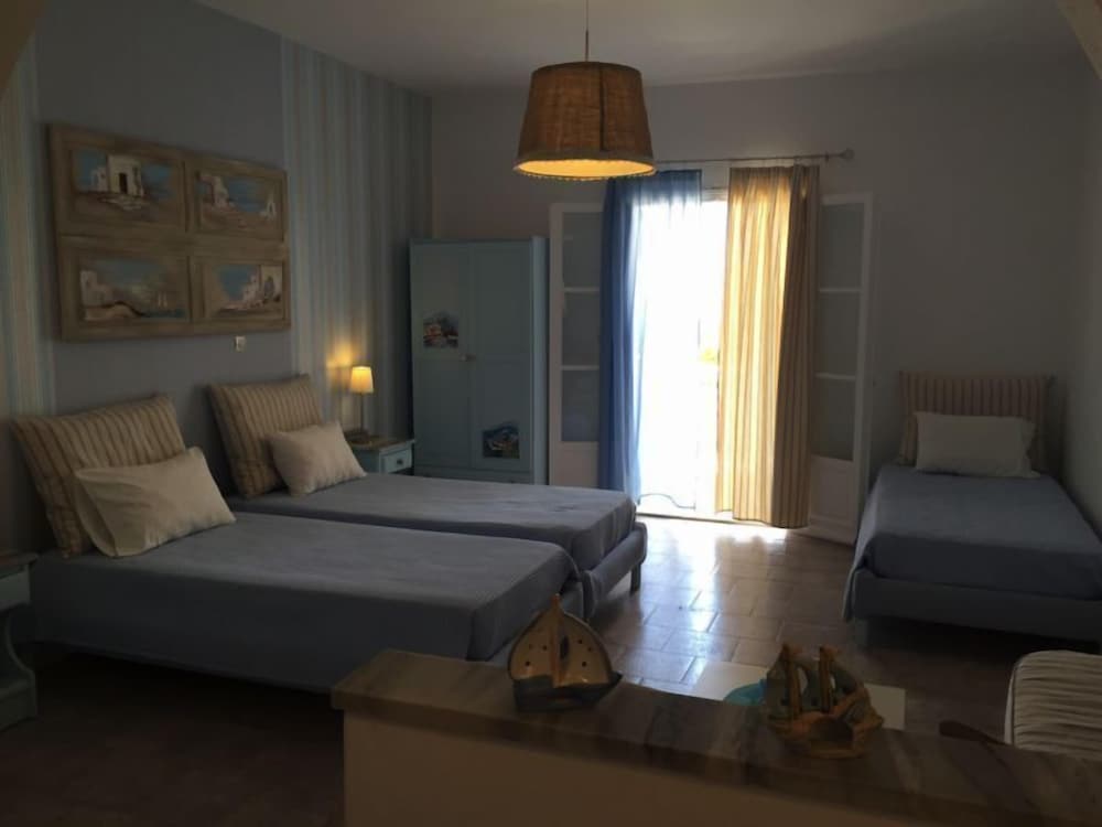 Фото Eleana Studios