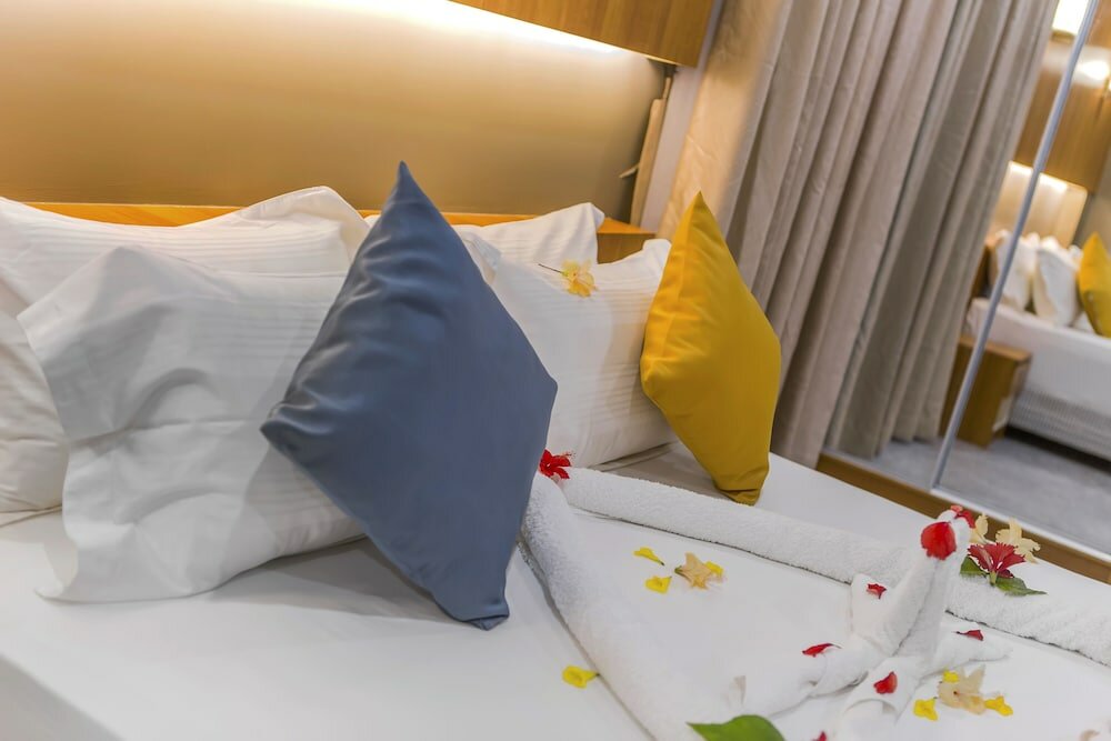 Фото Kuredhi Beach Inn