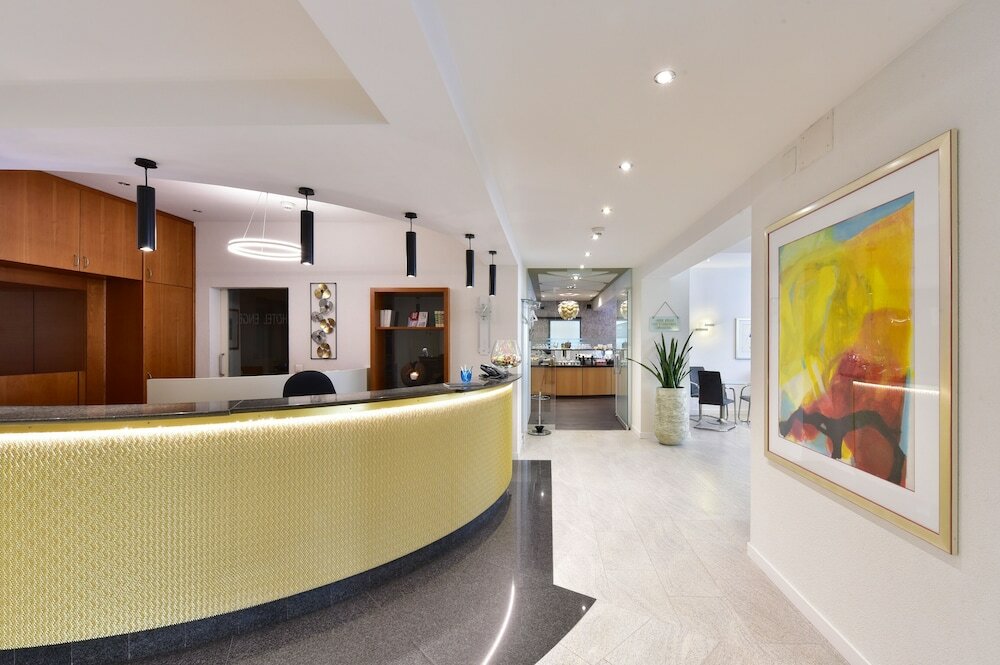 Фото Hotel Engel