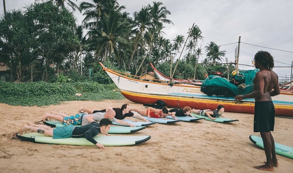 Фото Surf & Yoga Mirissa