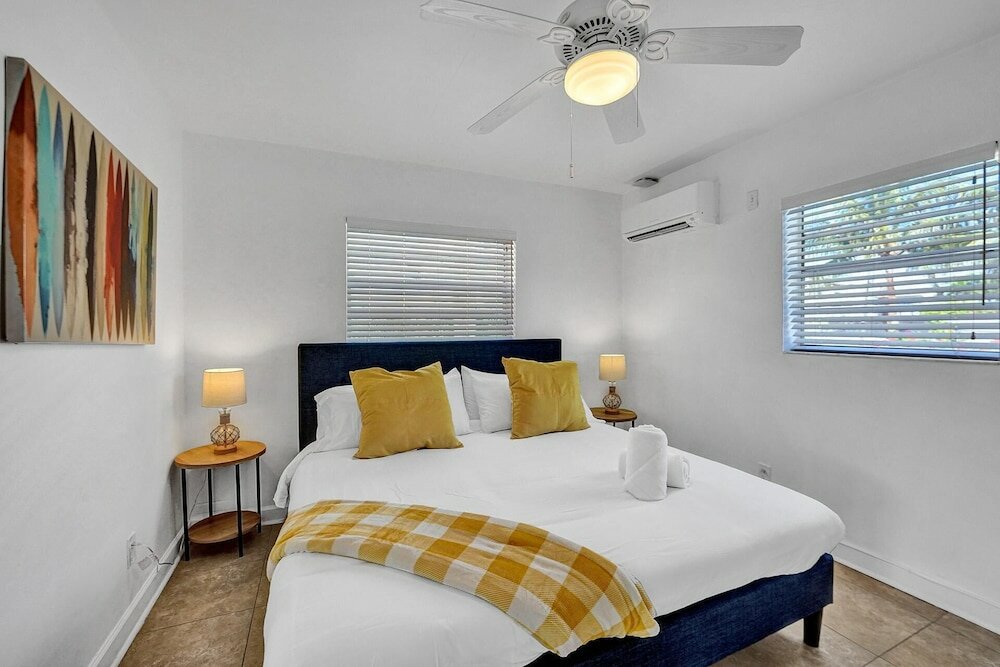 Фото Waves On Desoto