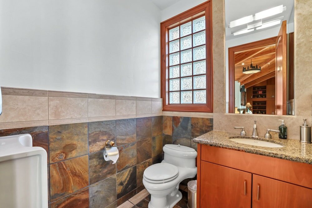 Фото Bear Claw Estate