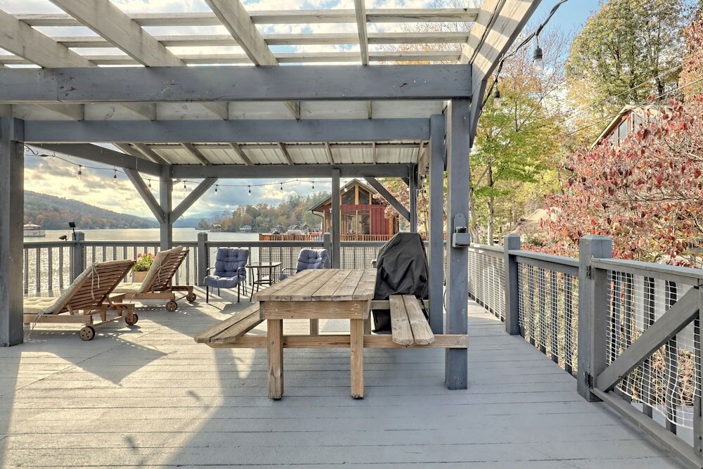 Фото T Landing Top & Bottom Units