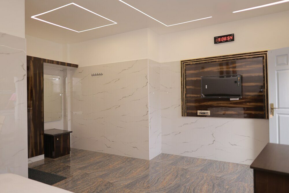 Фото Hotel Cyril