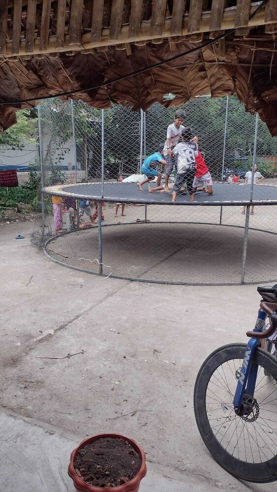 Фото Кемпинг Mae Sot Commune