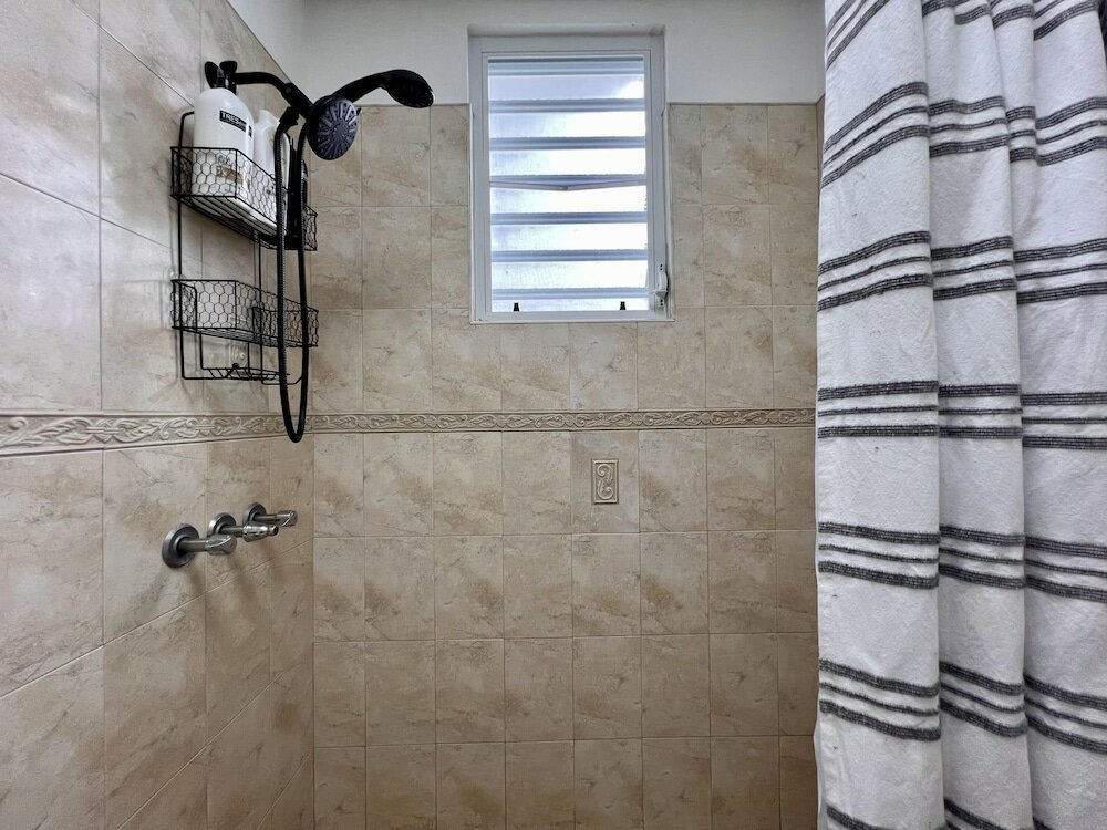 Фото Sonsoleá Host