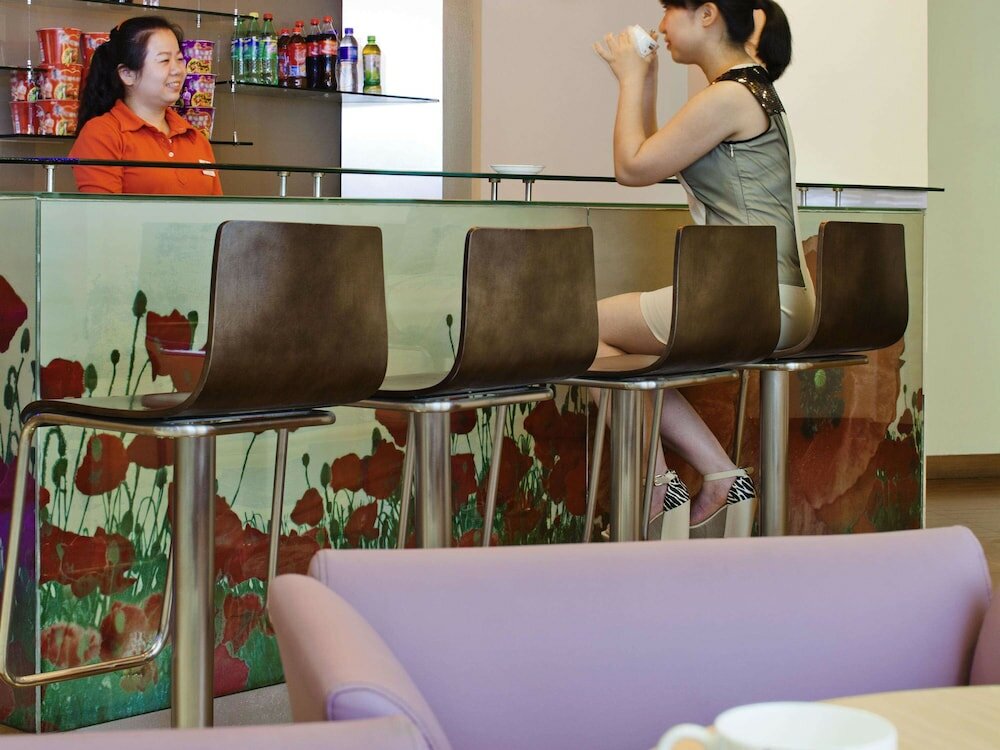 Фото Ibis Wuhan Hankou Hotel