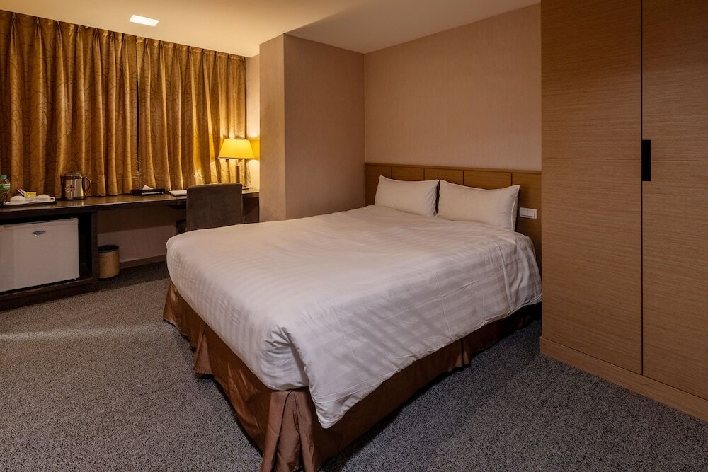 Фото Guide Hotel Taipei Chongqing