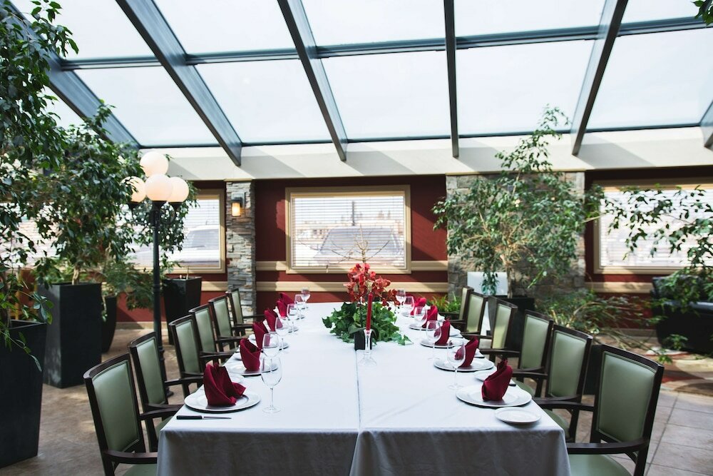 Фото Best Western Plus Mirage Hotel & Resort