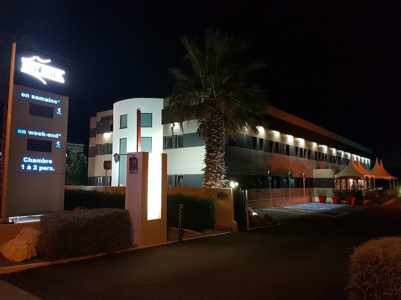 Гостиница Brit Hotel Porte d’Espagne в Перпиньяне