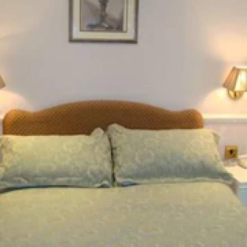 Фото Hunters Lodge