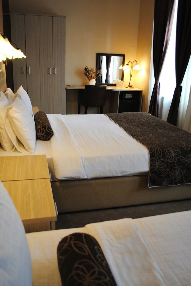 Фото Belgrade City Hotel