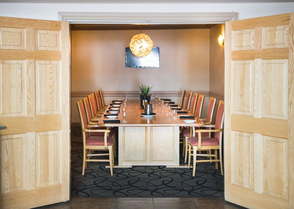 Фото Best Western Plus Mirage Hotel & Resort