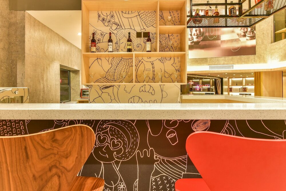 Фото Ibis Guilin Railway Station hotel