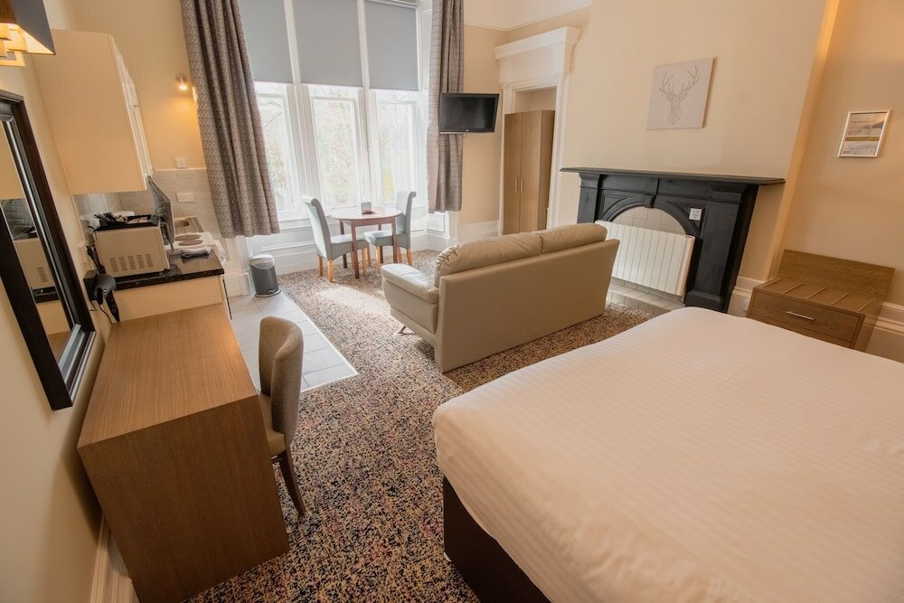 Фото Embassy Apartments