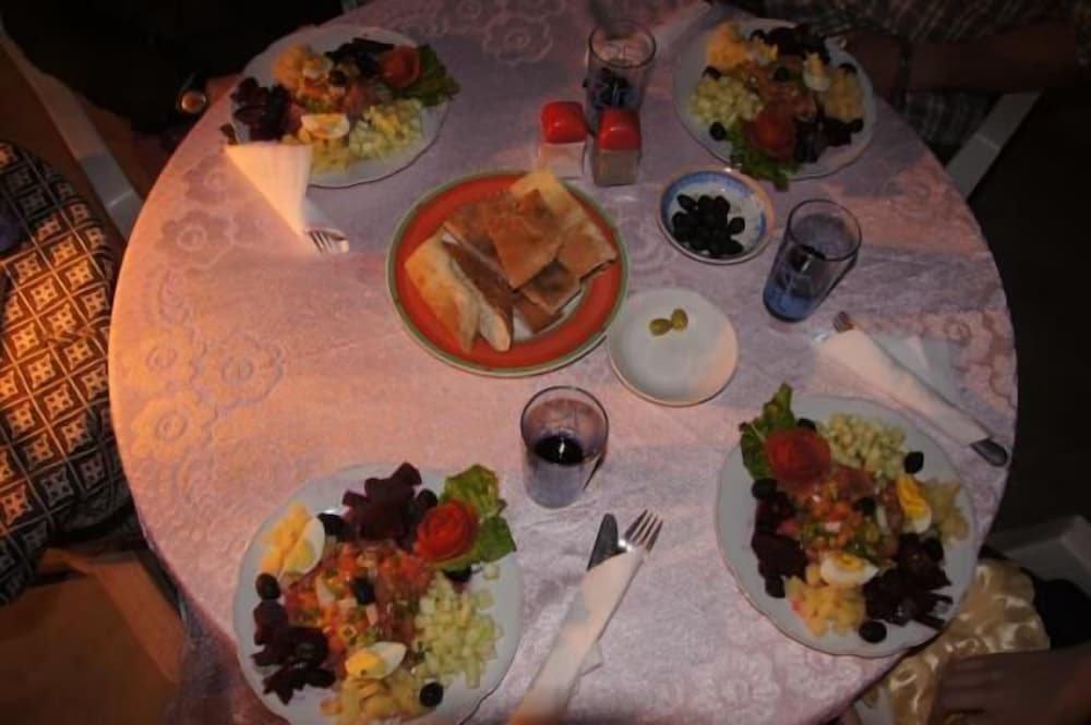 Фото Auberge Isabel